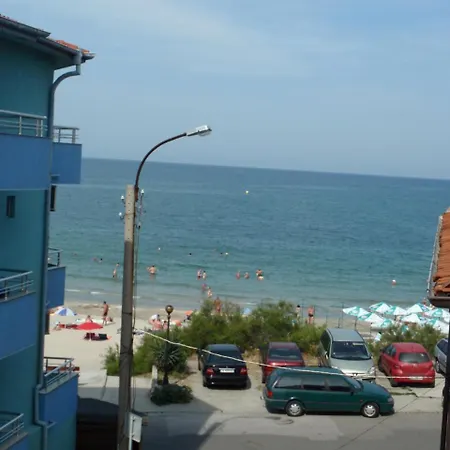 Guest house Cherno More
